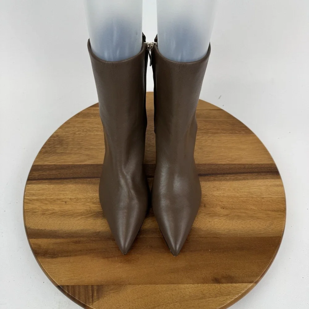 New Womens Marc Fisher LTD Iggy Brown Leather Kitten Heel Ankle Booties Size 8.5
